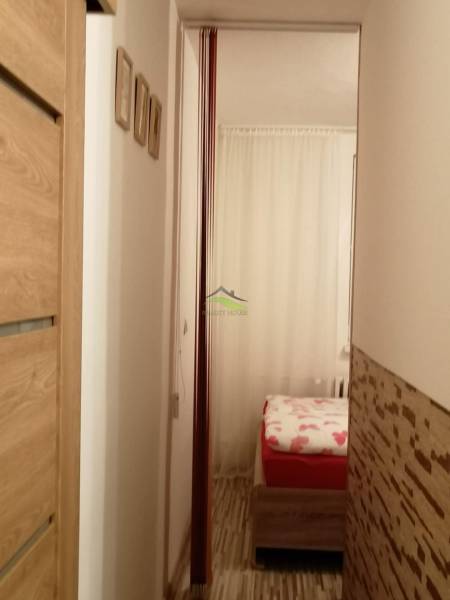 d50bd80d-3eaf-46e3-9eb9-b6ec9eade19f.jpg