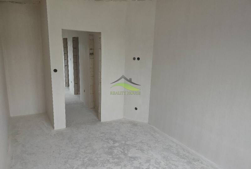 Kvalitná Murovaná NOVOSTAVBA blízko mesta - v Zalužiciach 