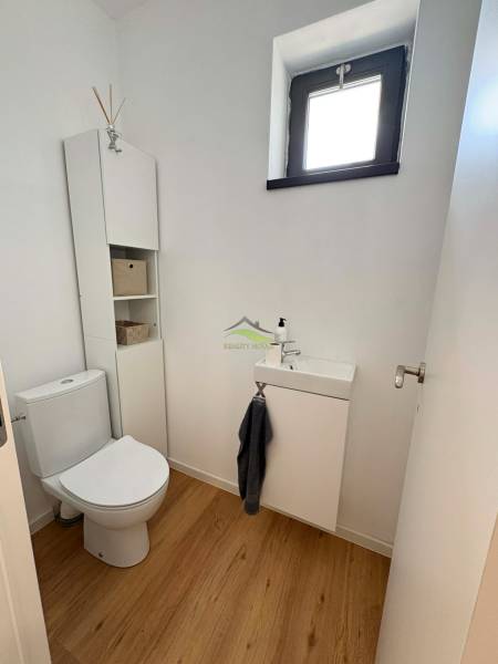 Exkluzívne u nás Lukratívna a veľmi vkusná Moderná Novostavba 